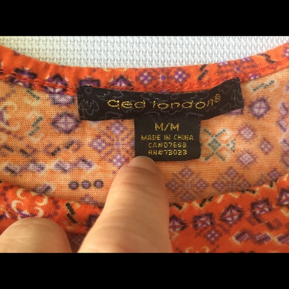 QED London Handkerchief Tank Top Tangerine Orange Print Sz Medium - Picture 3 of 3